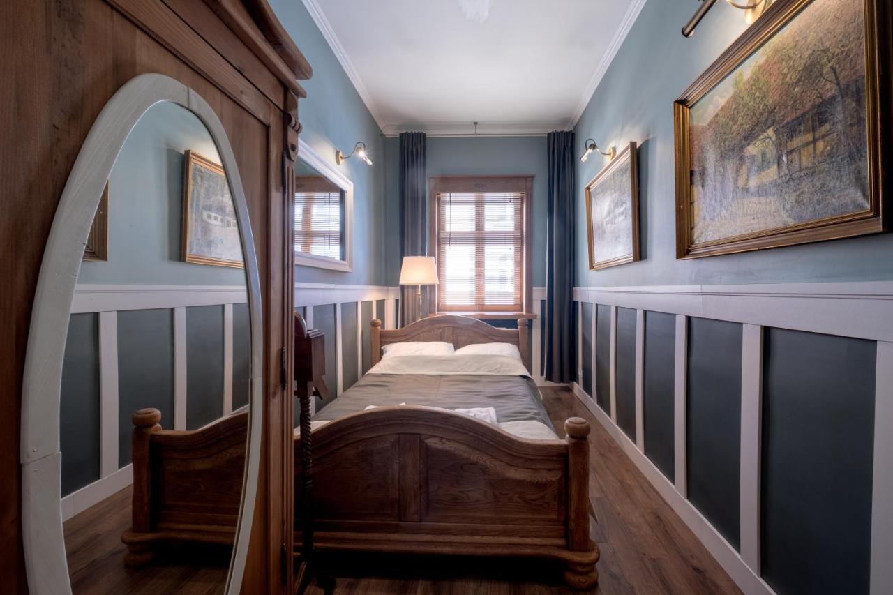 Old House Apartments พอซนาน ภายนอก รูปภาพ